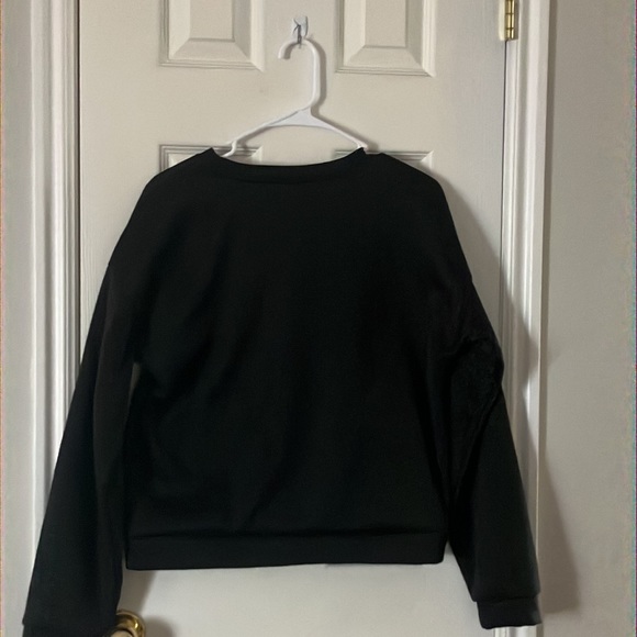 Cute rock on sweatshirt- Black with 2 rock on skeleton hands! - Picture 2 of 3